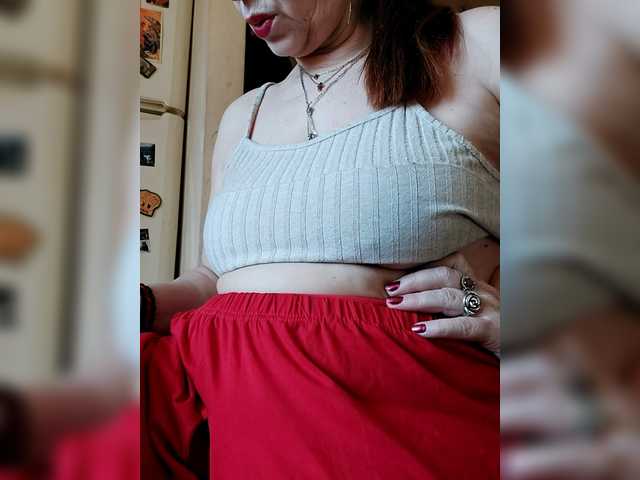 Cristinatina's BongaCams show and profile