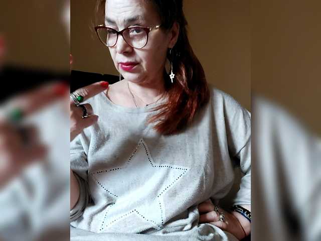 Cristinatina's BongaCams show and profile