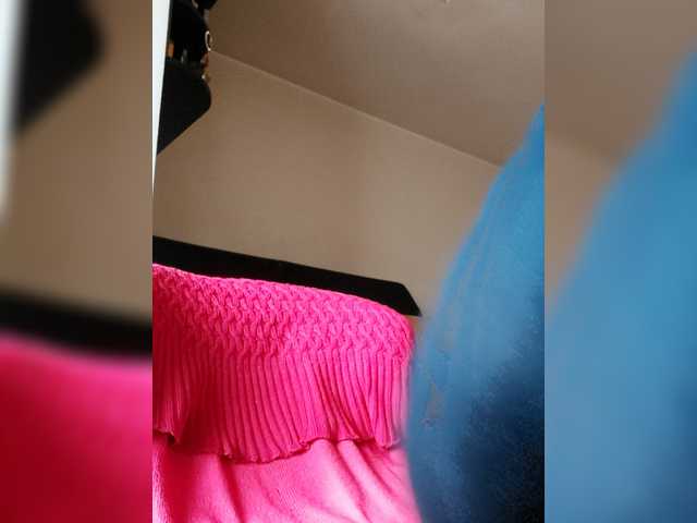 Cristinatina's BongaCams show and profile