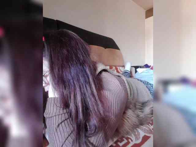 LoveTinaForever webcam