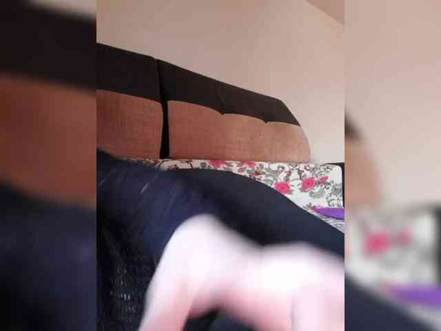 LoveTinaForever webcam