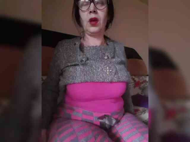 LoveTinaForever webcam