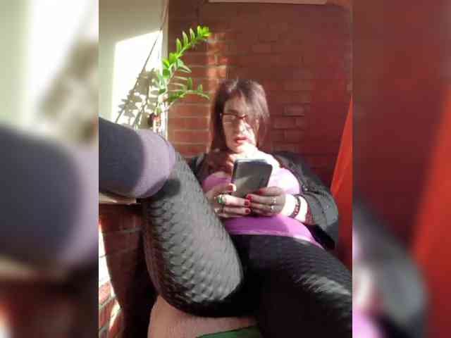 LoveTinaForever webcam