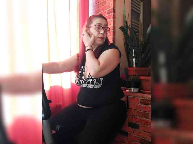 LoveTinaForever webcam