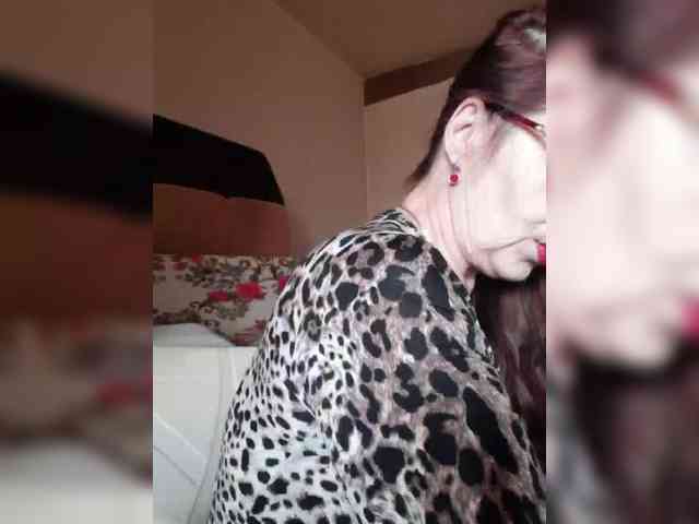 LoveTinaForever webcam