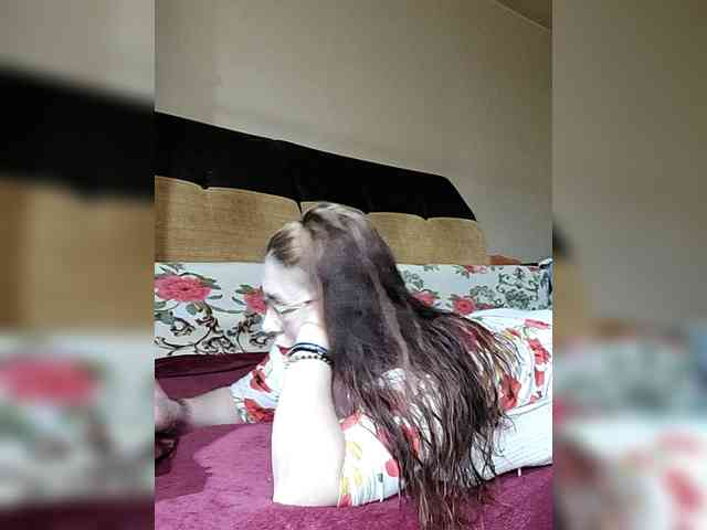 LoveTinaForever webcam