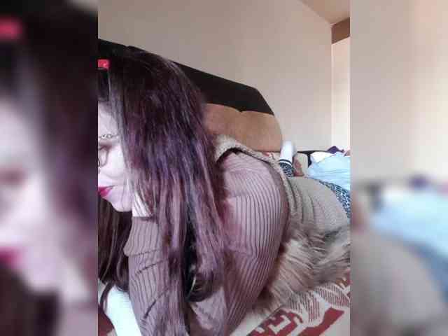 LoveTinaForever webcam