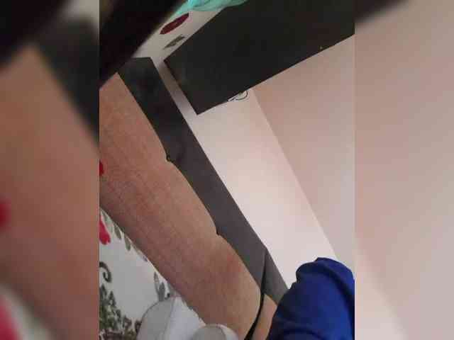 LoveTinaForever webcam