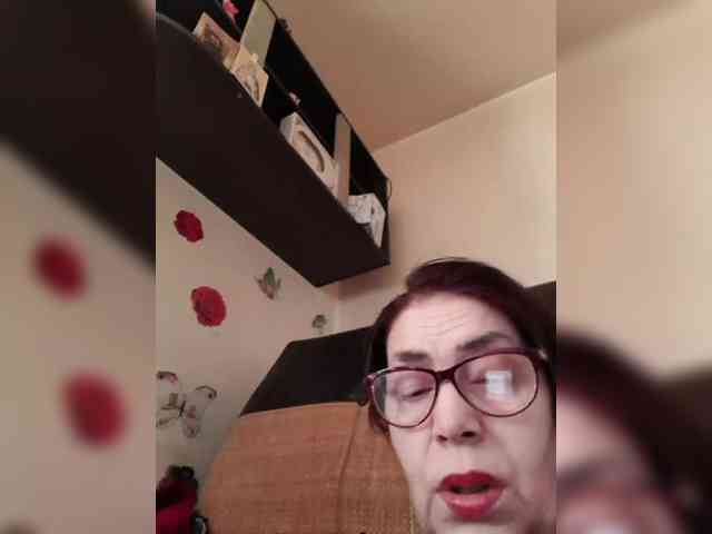 LoveTina4ever webcam