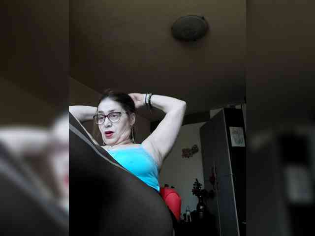 LoveTinaForever webcam