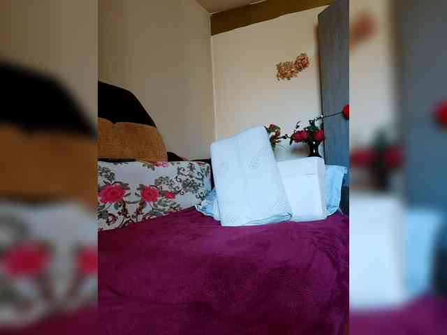 LoveTinaForever webcam