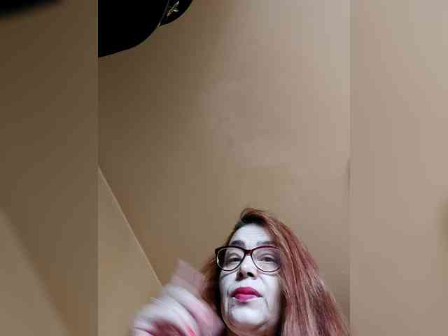 LoveTinaForever webcam