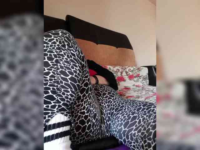 LoveTinaForever webcam