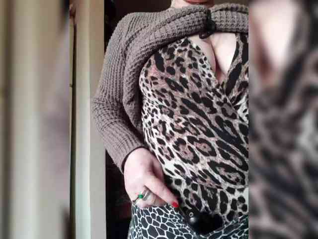 LoveTinaForever webcam