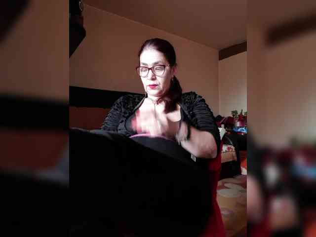 LoveTinaForever webcam