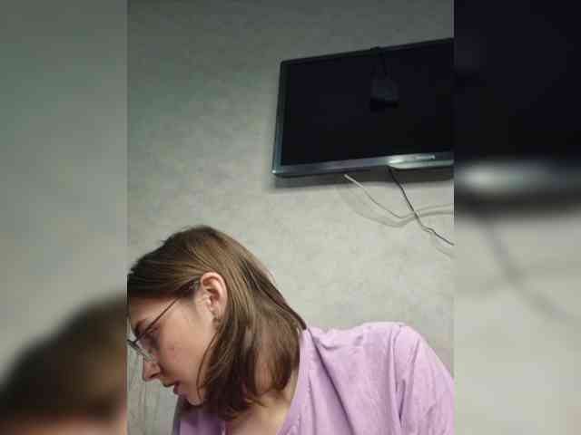 SharlottaChan webcam