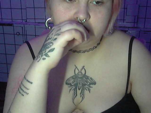 TanzelGirll on BongaCams