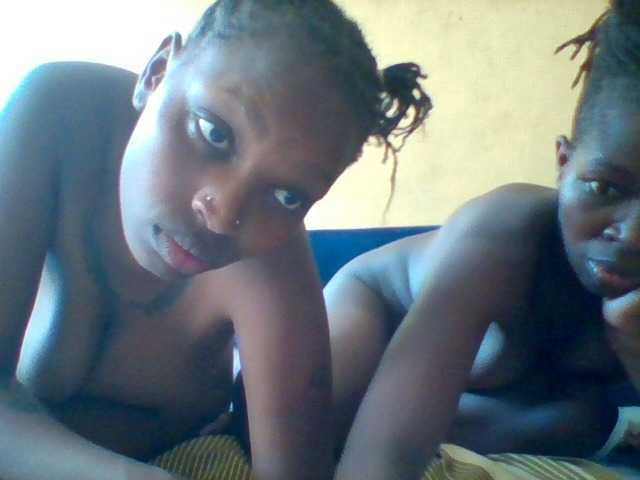 pussypressure Live Cam and Statistics on UnifiedCams