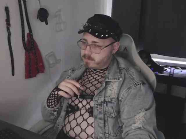 NaughtyFabian NaughtyFabian