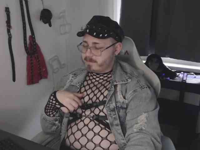 NaughtyFabian NaughtyFabian