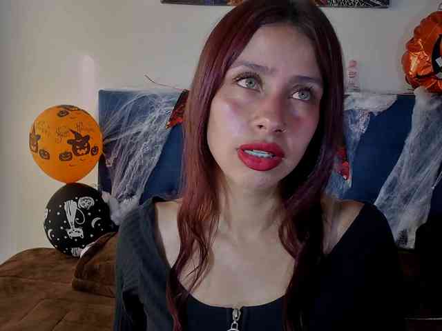 Sofiia-Tay webcam