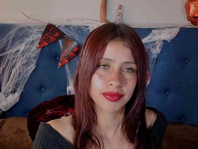 Sofiia-Tay webcam