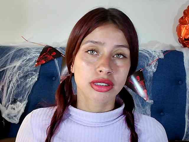 Sofiia-Tay webcam