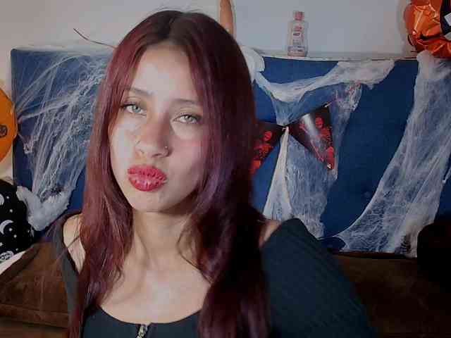 Sofiia-Tay webcam