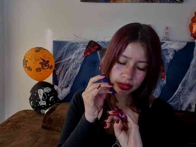 Sofiia-Tay webcam