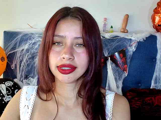 Sofiia-Tay webcam