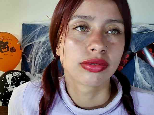 Sofiia-Tay webcam