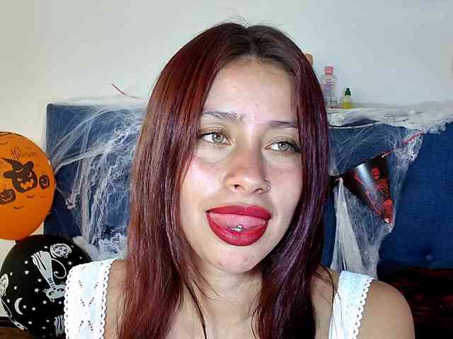 Sofiia-Tay webcam