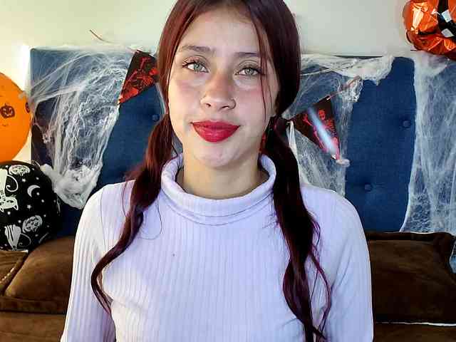 Sofiia-Tay webcam