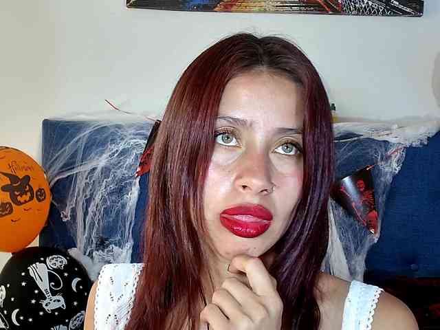 Sofiia-Tay webcam