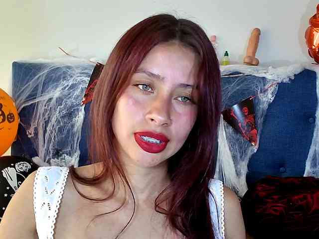 Sofiia-Tay webcam