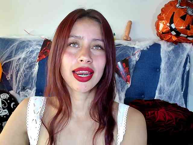 Sofiia-Tay webcam