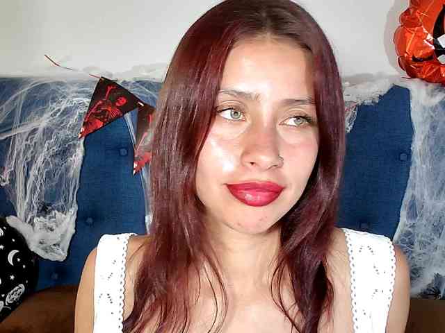Sofiia-Tay webcam