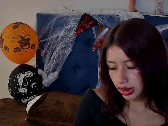 Sofiia-Tay webcam