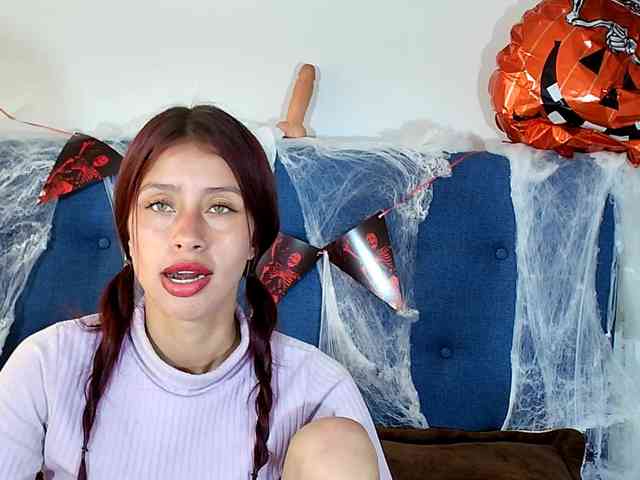 Sofiia-Tay webcam