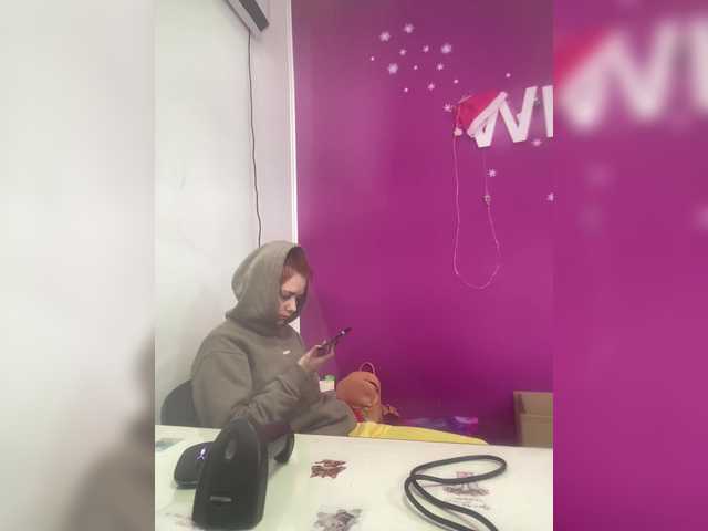 12Nimfa12's BongaCams show and profile