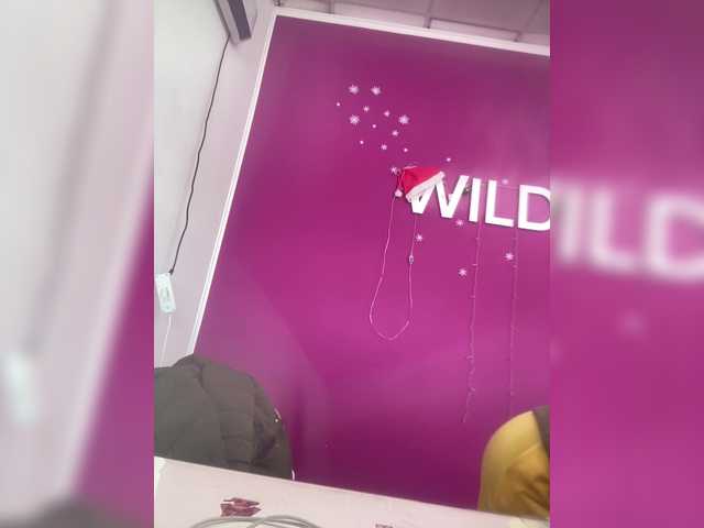 12Nimfa12's BongaCams show and profile