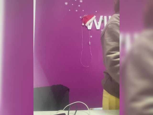 12Nimfa12's BongaCams show and profile