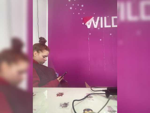 12Nimfa12's BongaCams show and profile