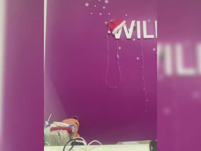 12Nimfa12's BongaCams show and profile