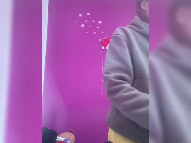 12Nimfa12's BongaCams show and profile