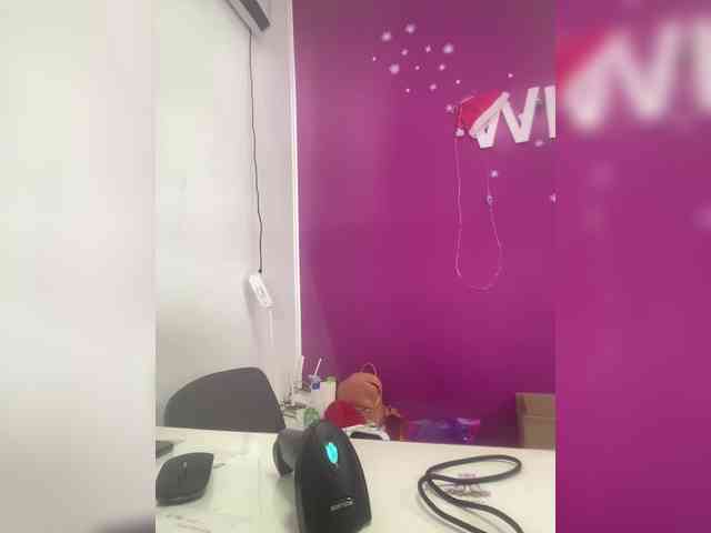 12Nimfa12 Live Webcam on BongaCams