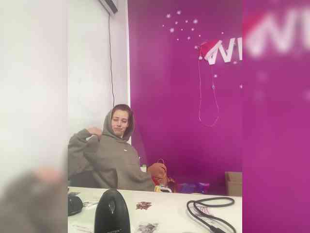 12Nimfa12 Live Webcam on BongaCams