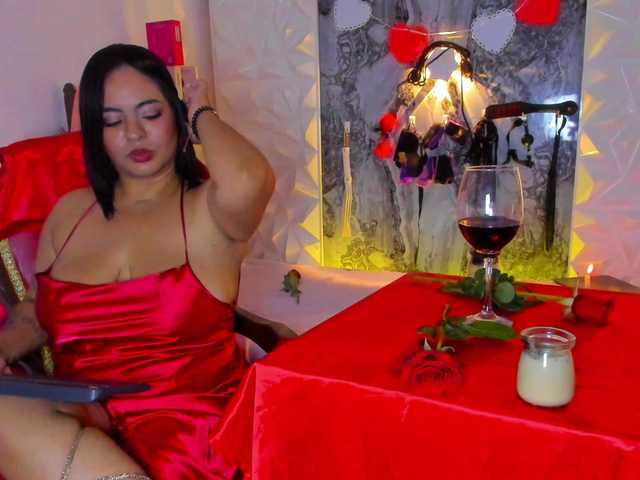 Luciana-'s BongaCams show and profile