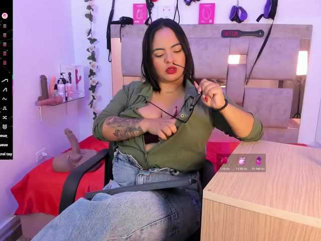 Luciana-'s BongaCams show and profile