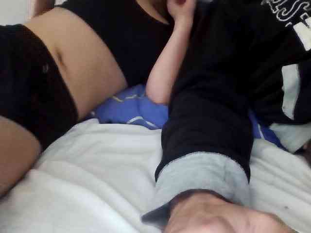 parejitacuriosa84 webcam